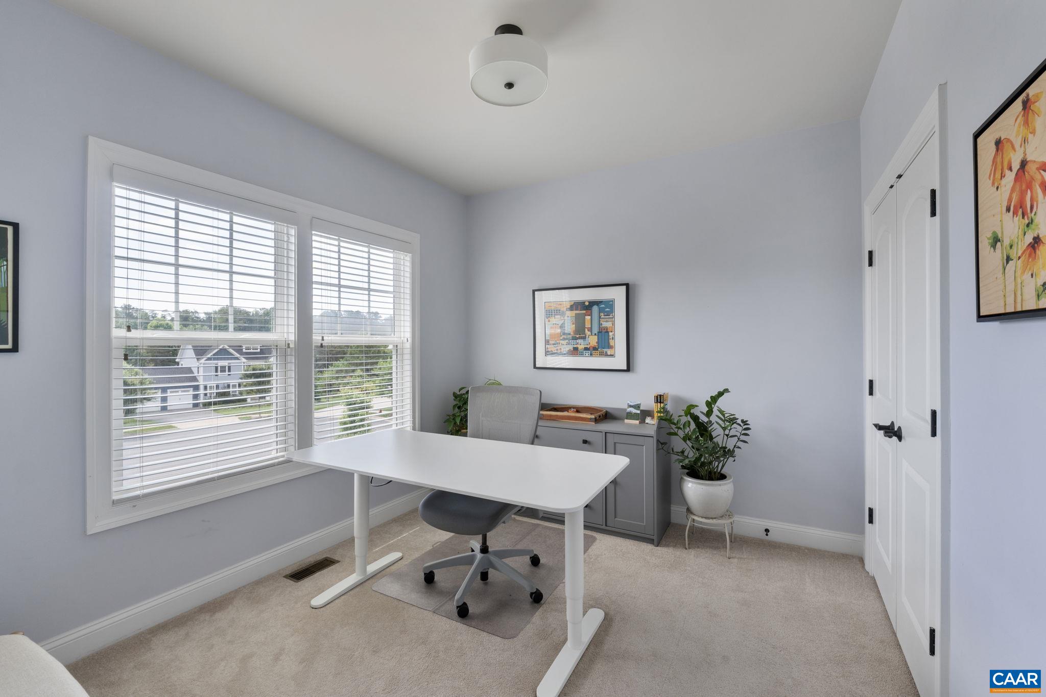2610 LAVACA CT