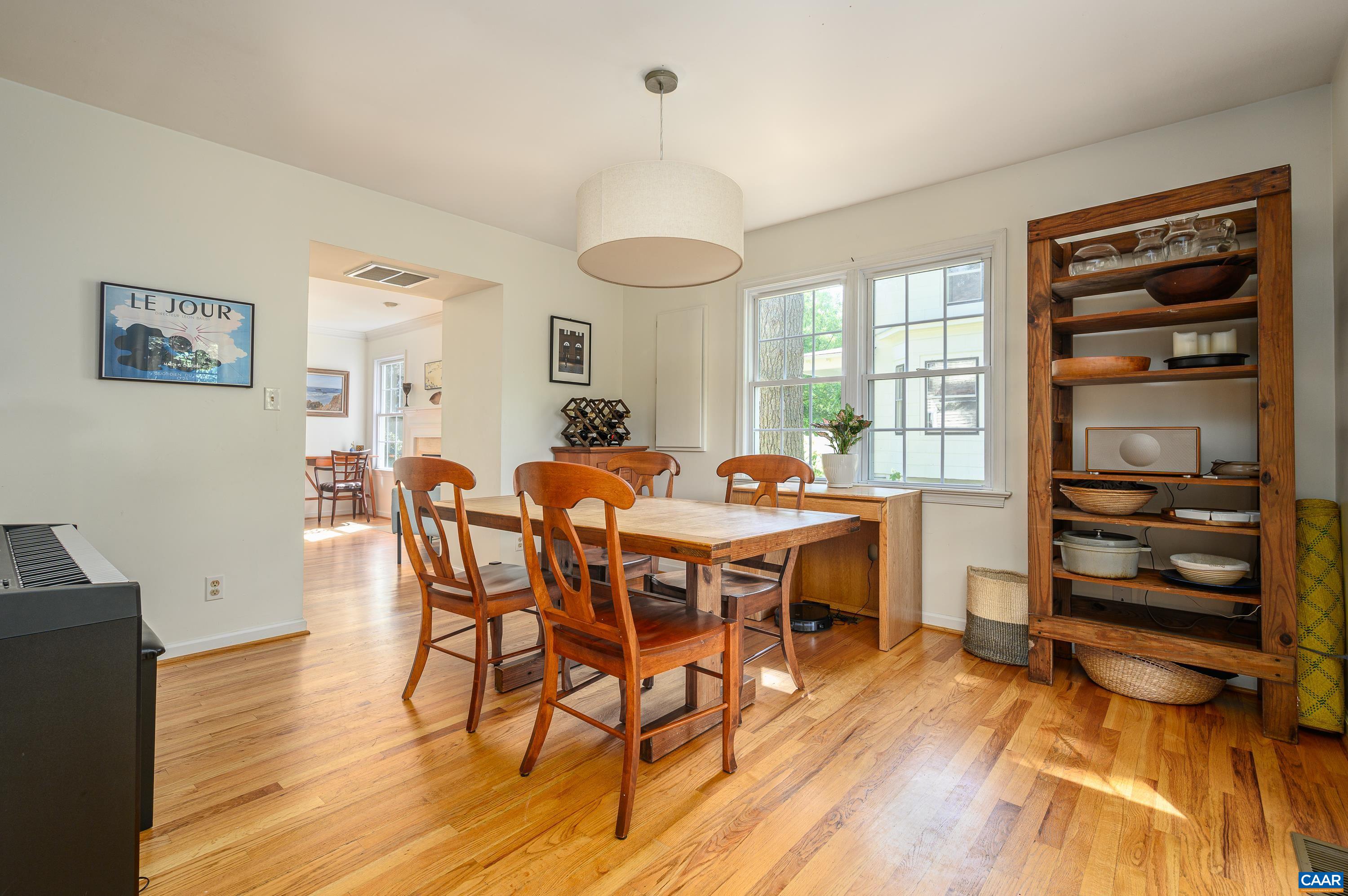 2607 JEFFERSON PARK AVE