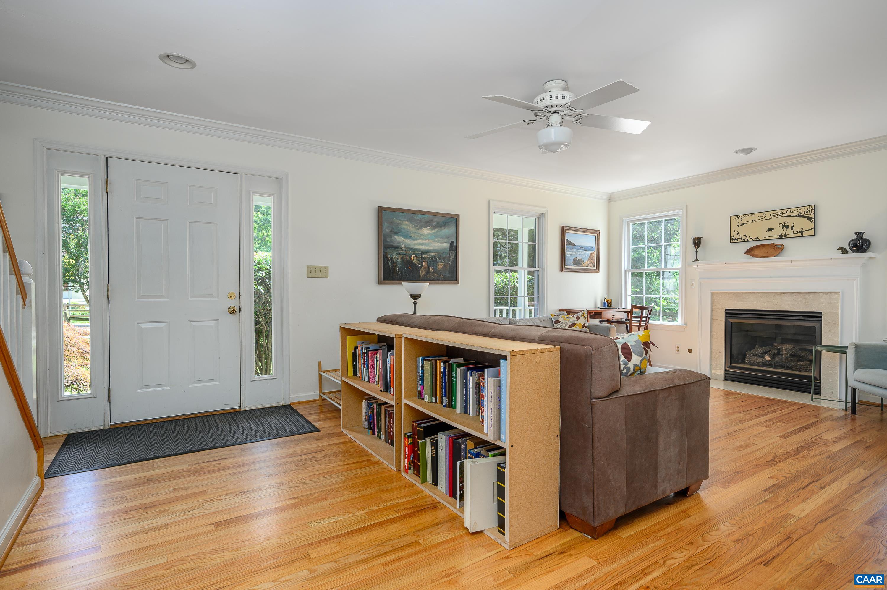 2607 JEFFERSON PARK AVE