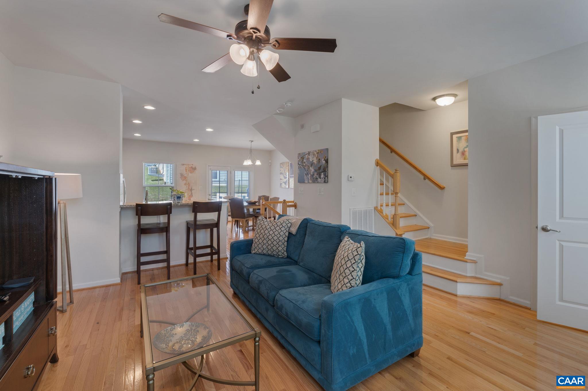 237 PEBBLE BEACH CT