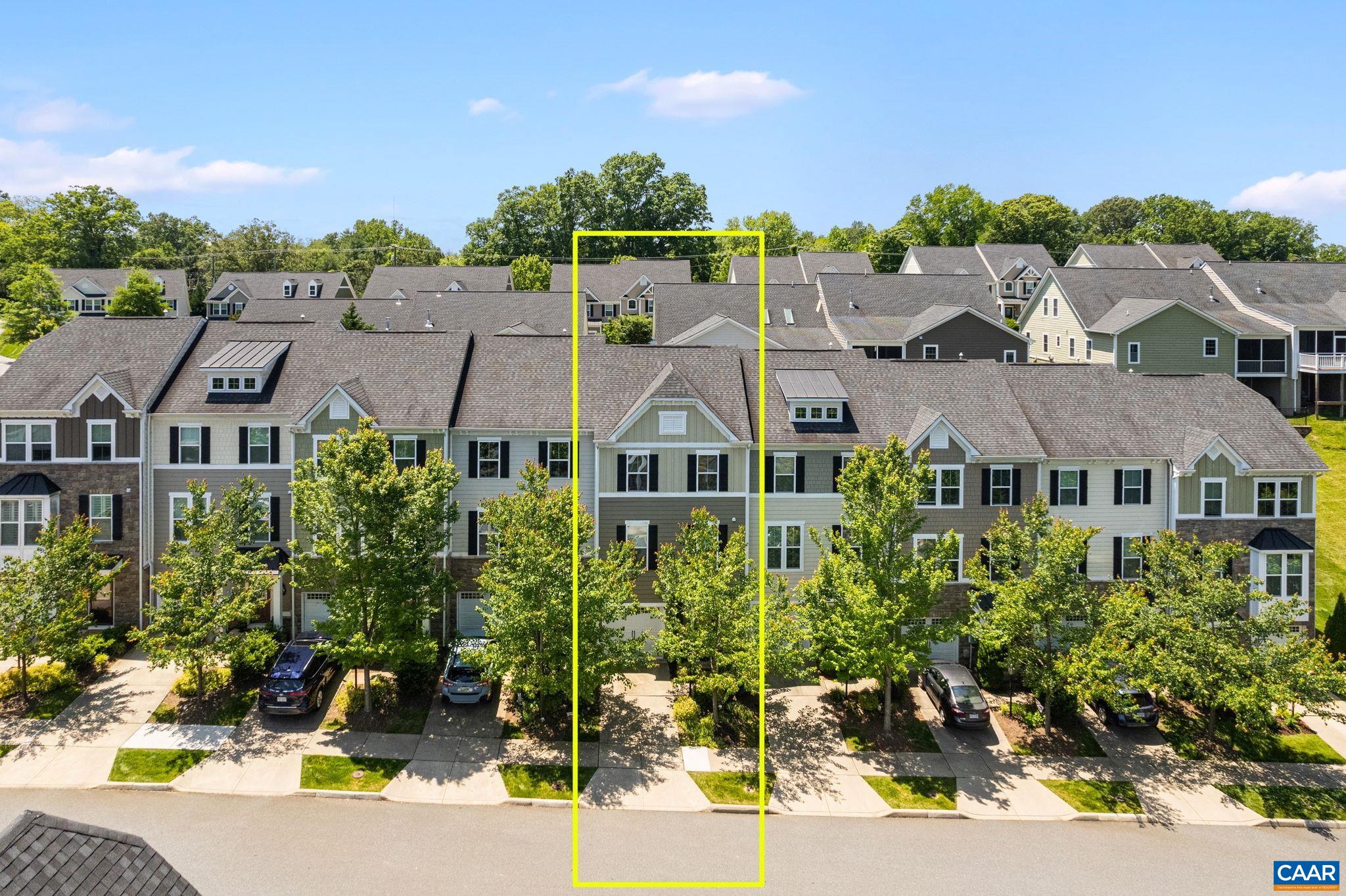 237 PEBBLE BEACH CT