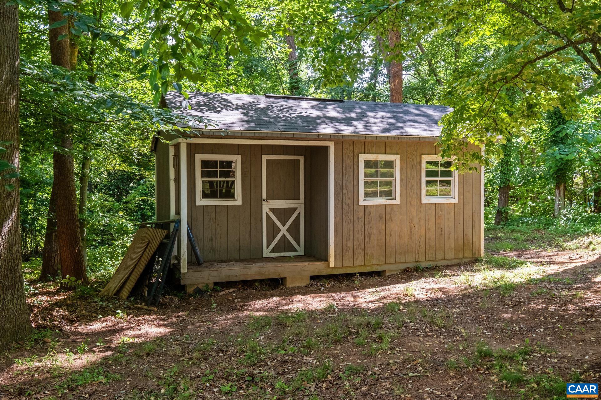 93 DANIELS RD
