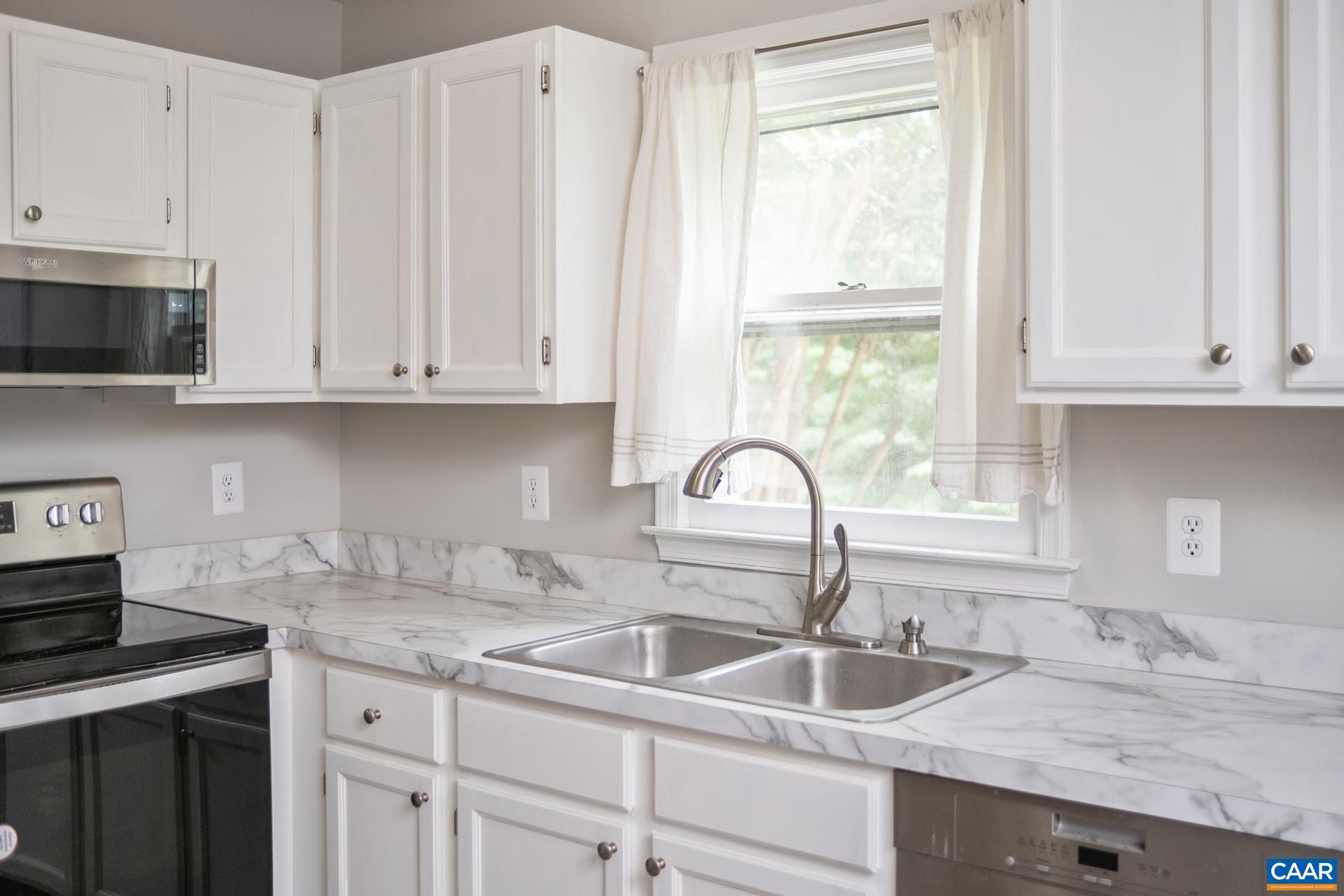 93 DANIELS RD