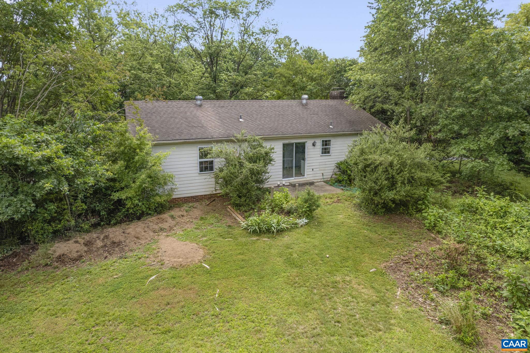 1690 SOURWOOD PL