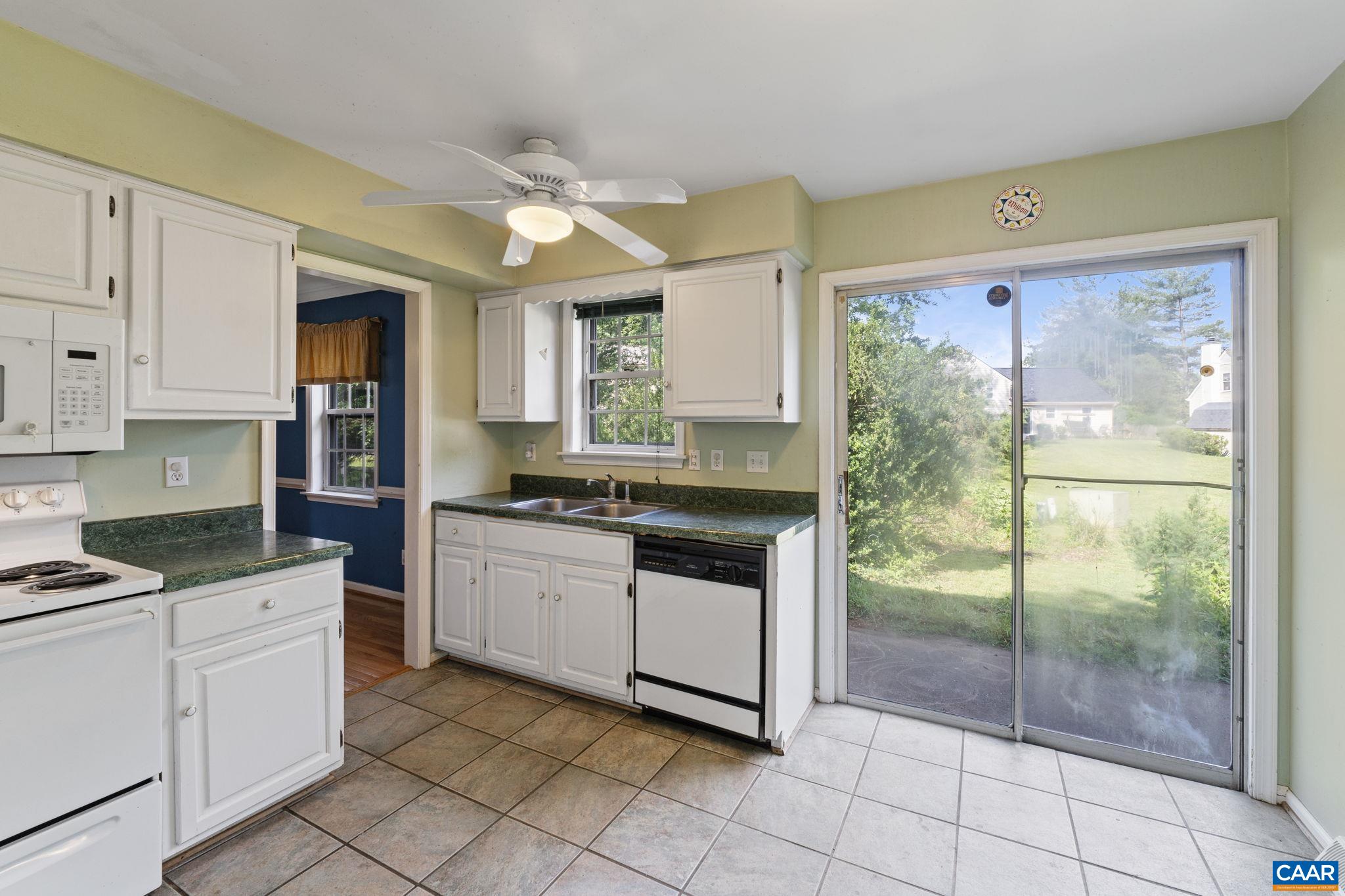 1690 SOURWOOD PL