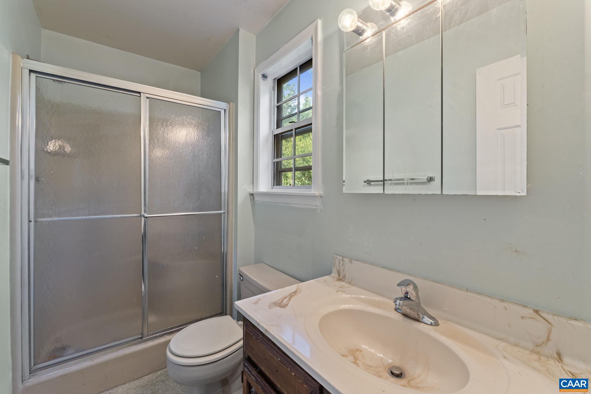 1690 SOURWOOD PL