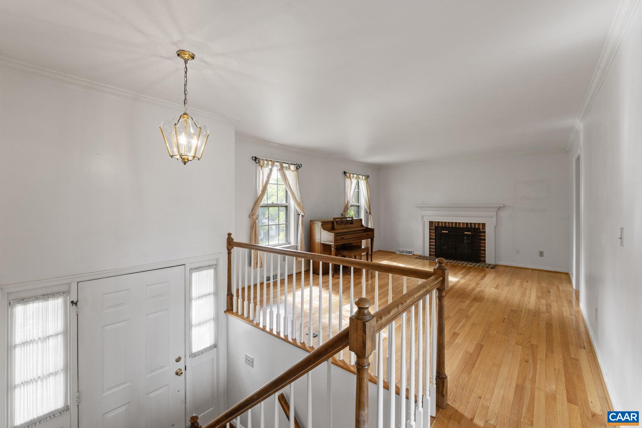 1690 SOURWOOD PL