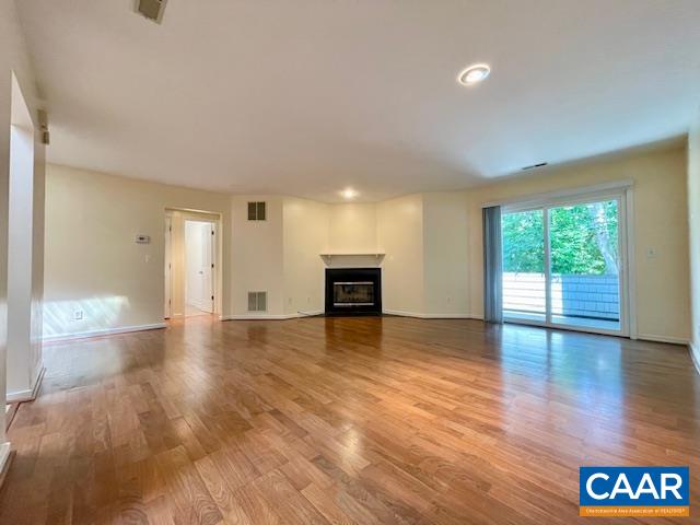 1220 CLIFDEN GREENE