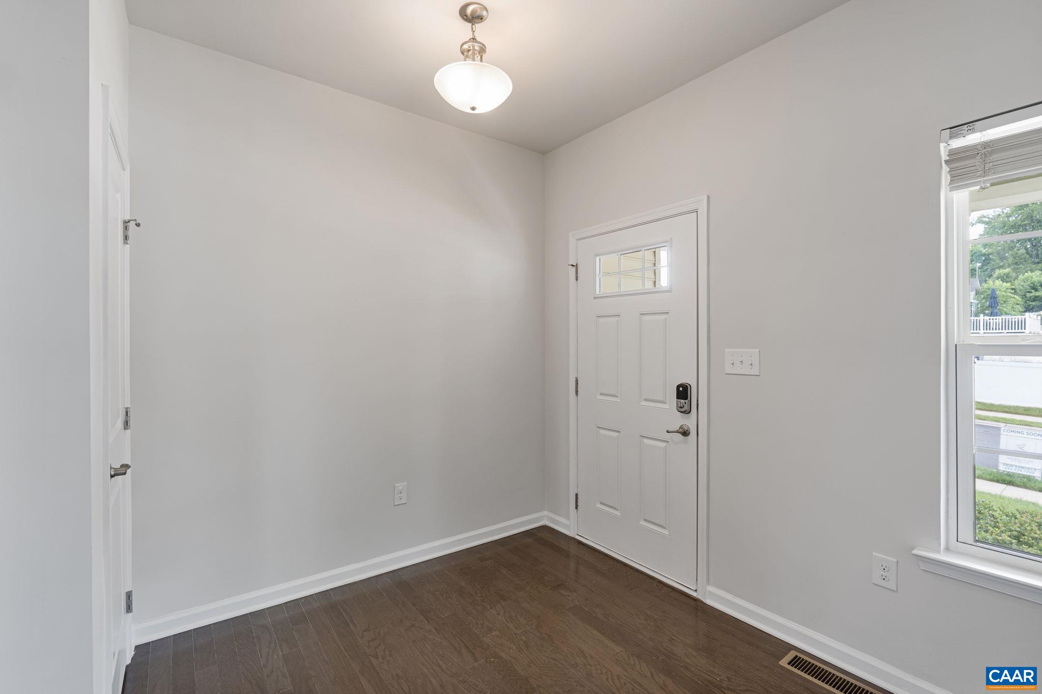 4447 SUNSET DR