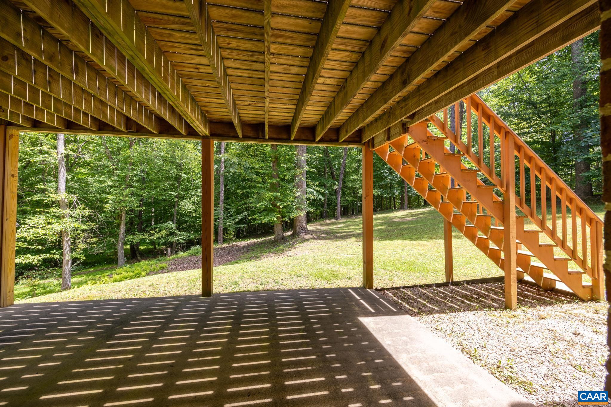 3221 POPLAR RIDGE RD