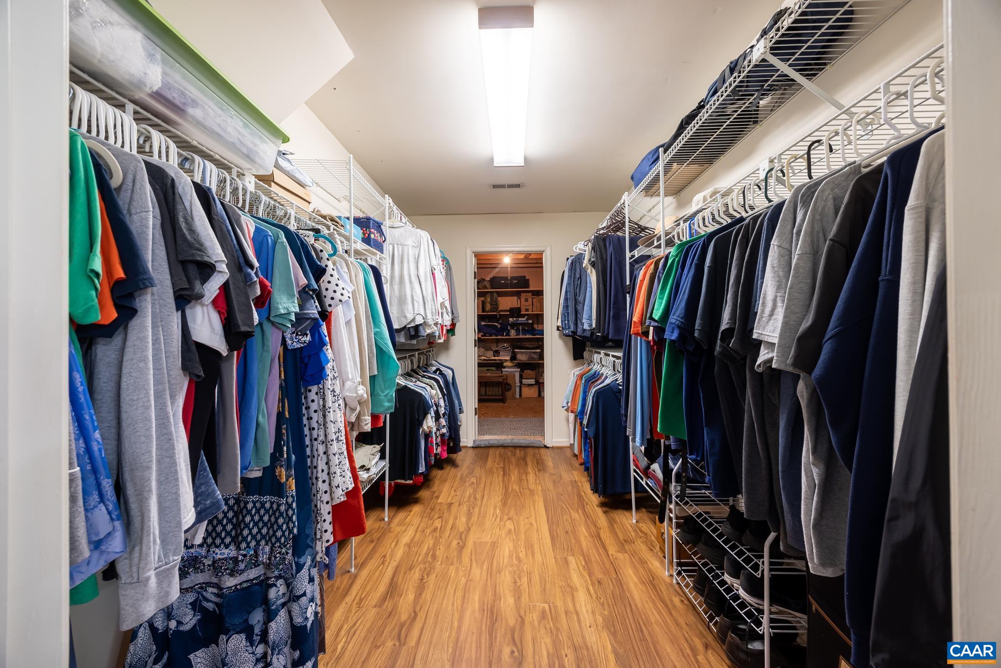 3221 POPLAR RIDGE RD