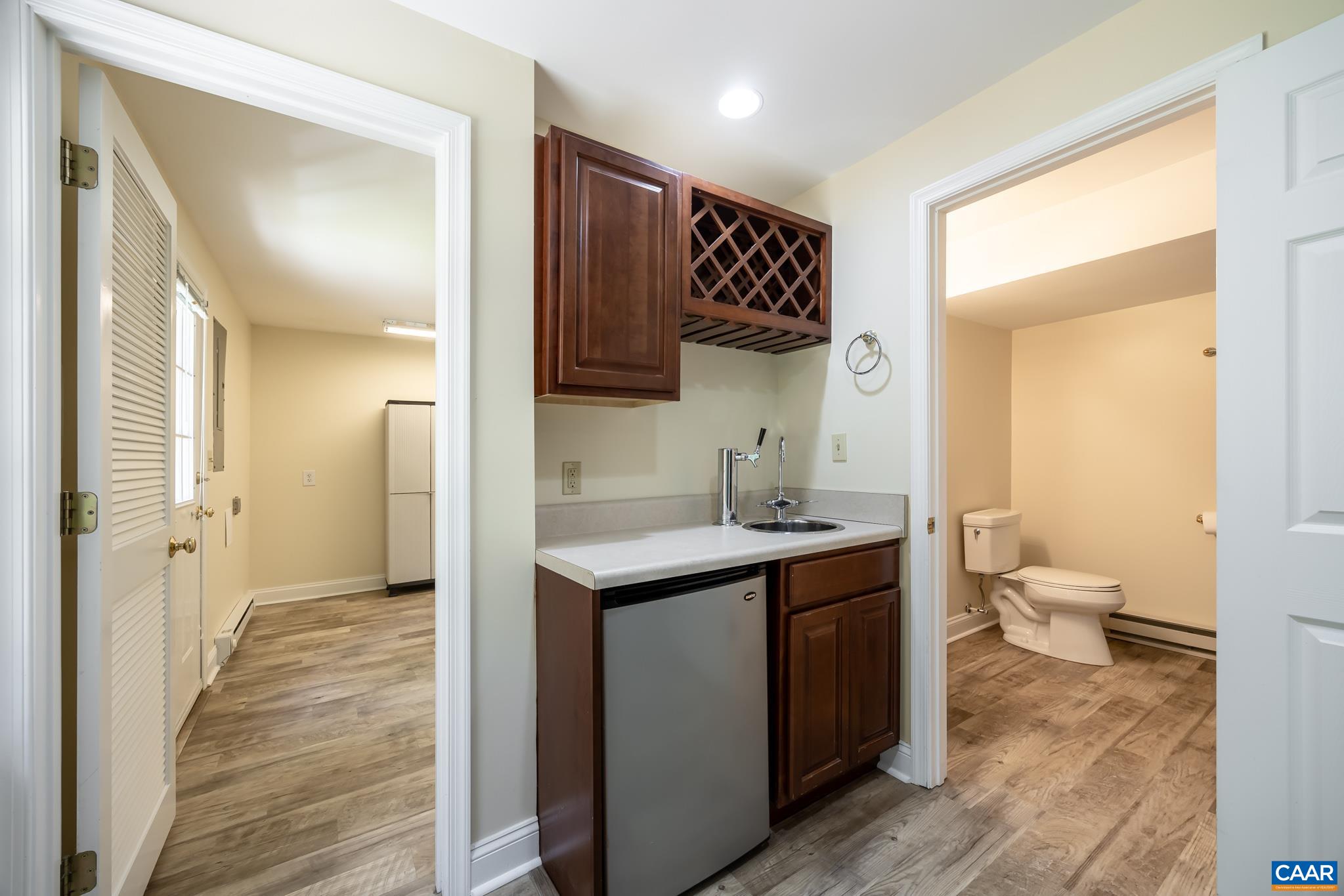 3221 POPLAR RIDGE RD