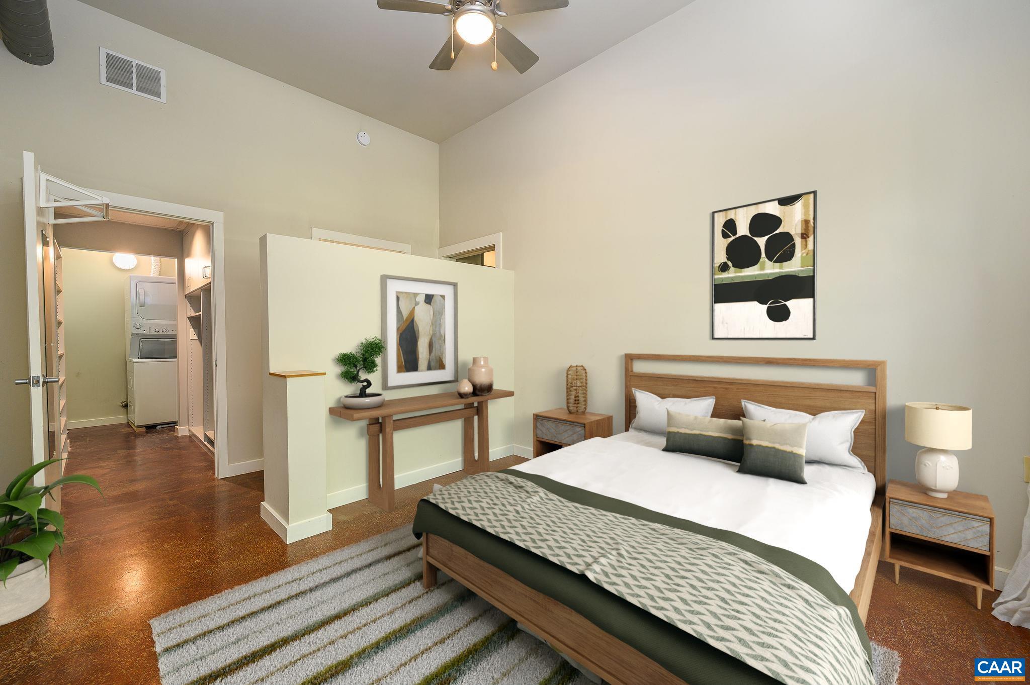 200 DOUGLAS AVE Unit: 1E