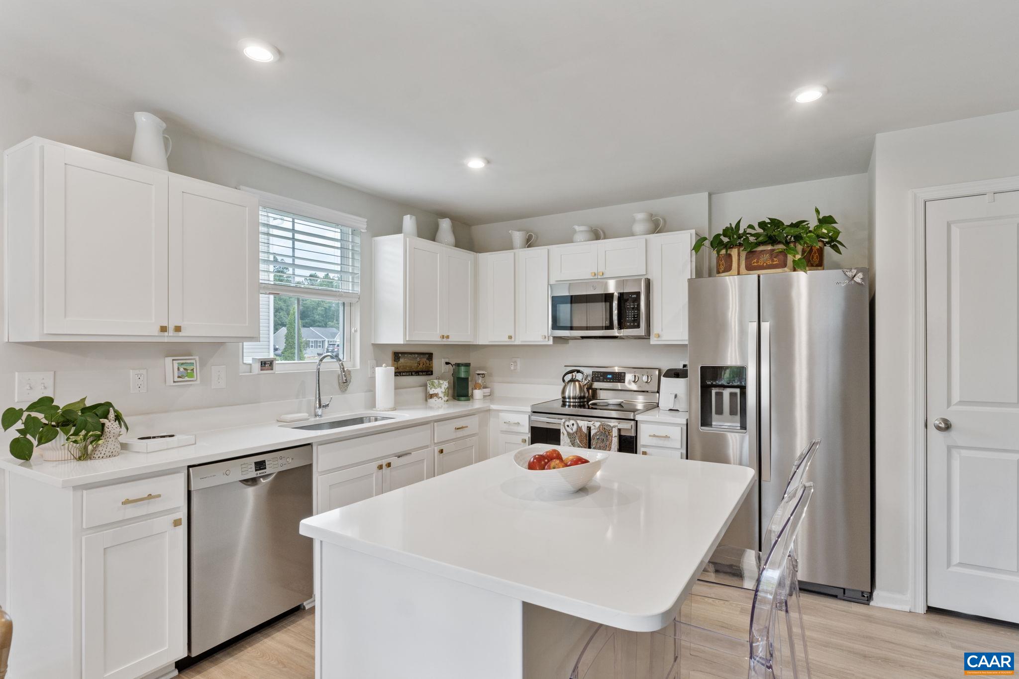 46 NORFORD DR