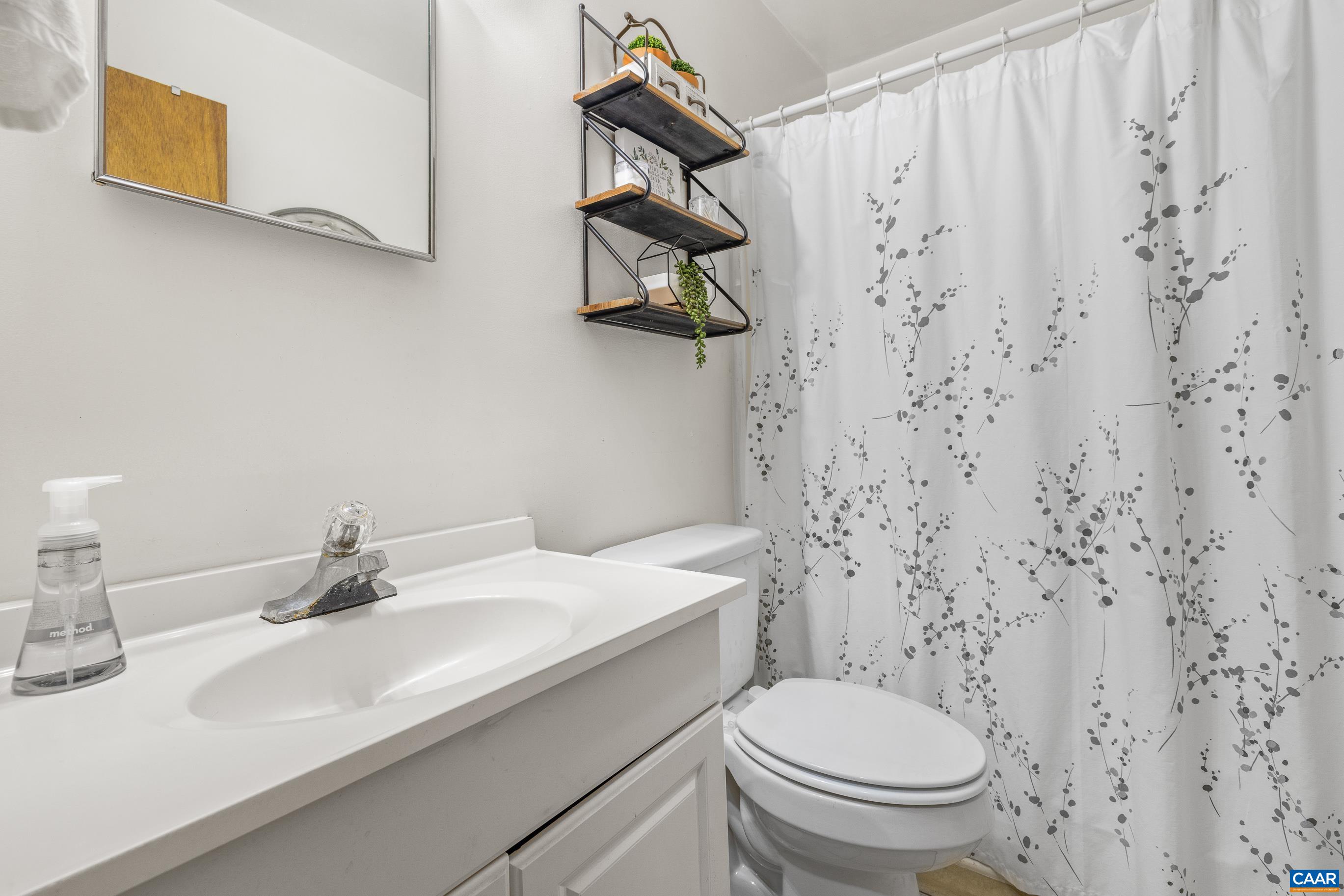 1 INLET CIR