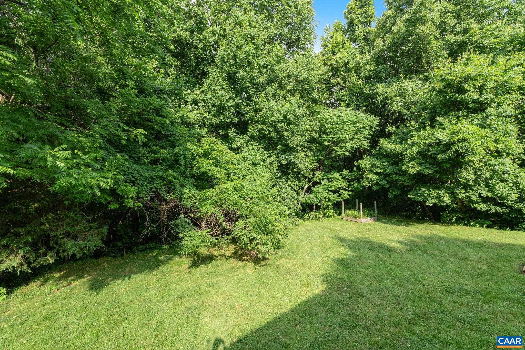 4817 GRASSY KNOLL LN