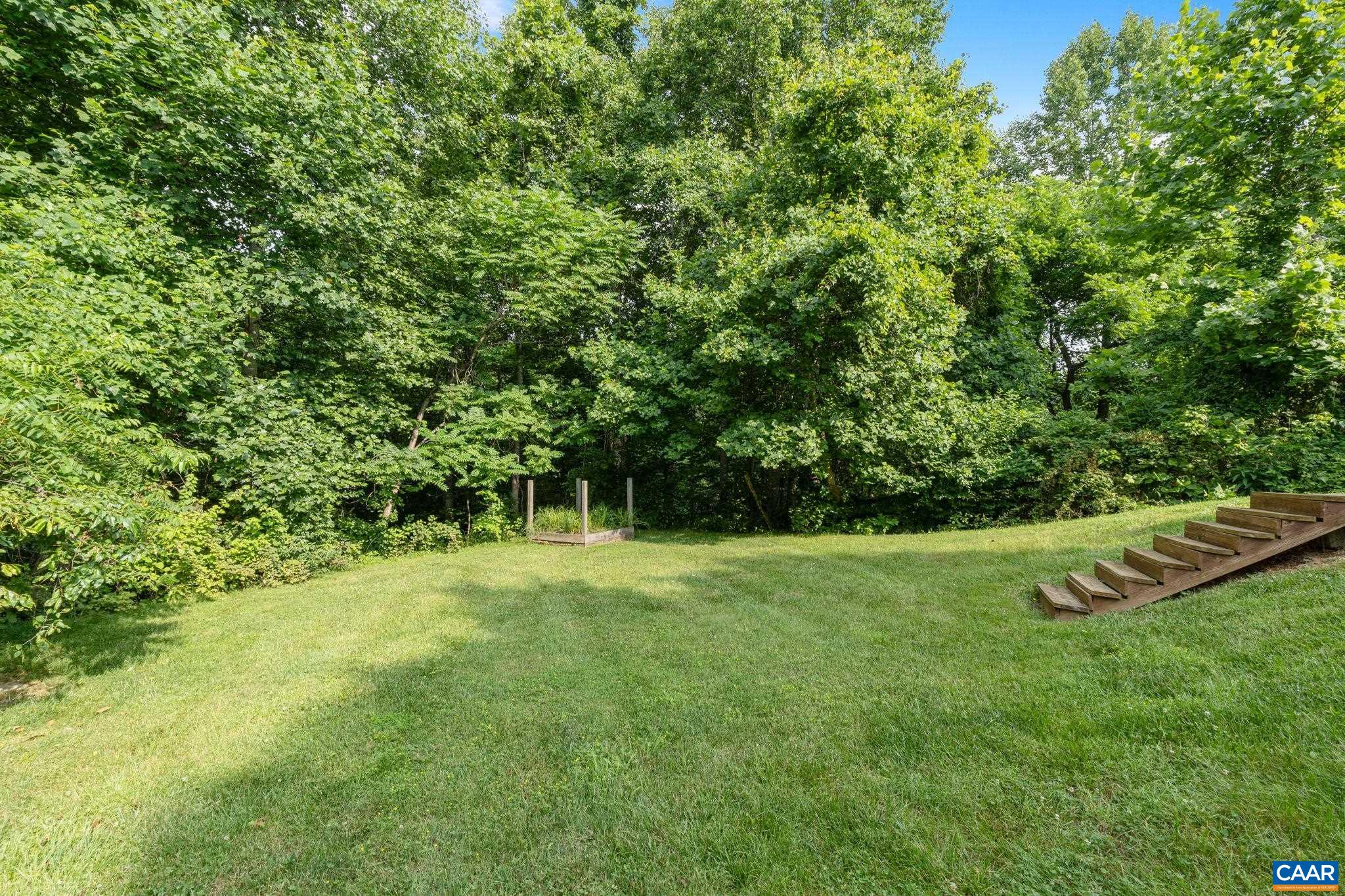 4817 GRASSY KNOLL LN