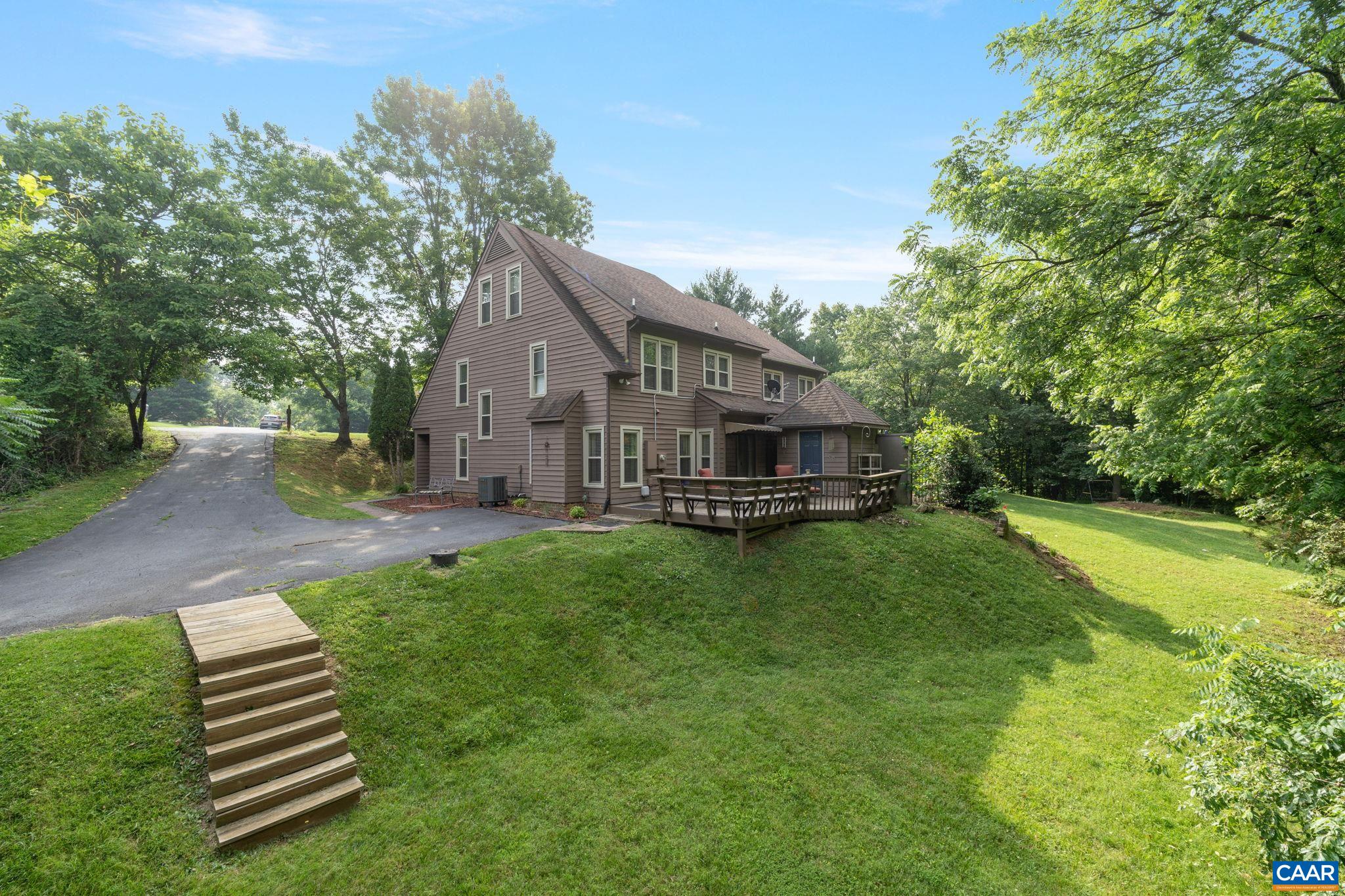 4817 GRASSY KNOLL LN