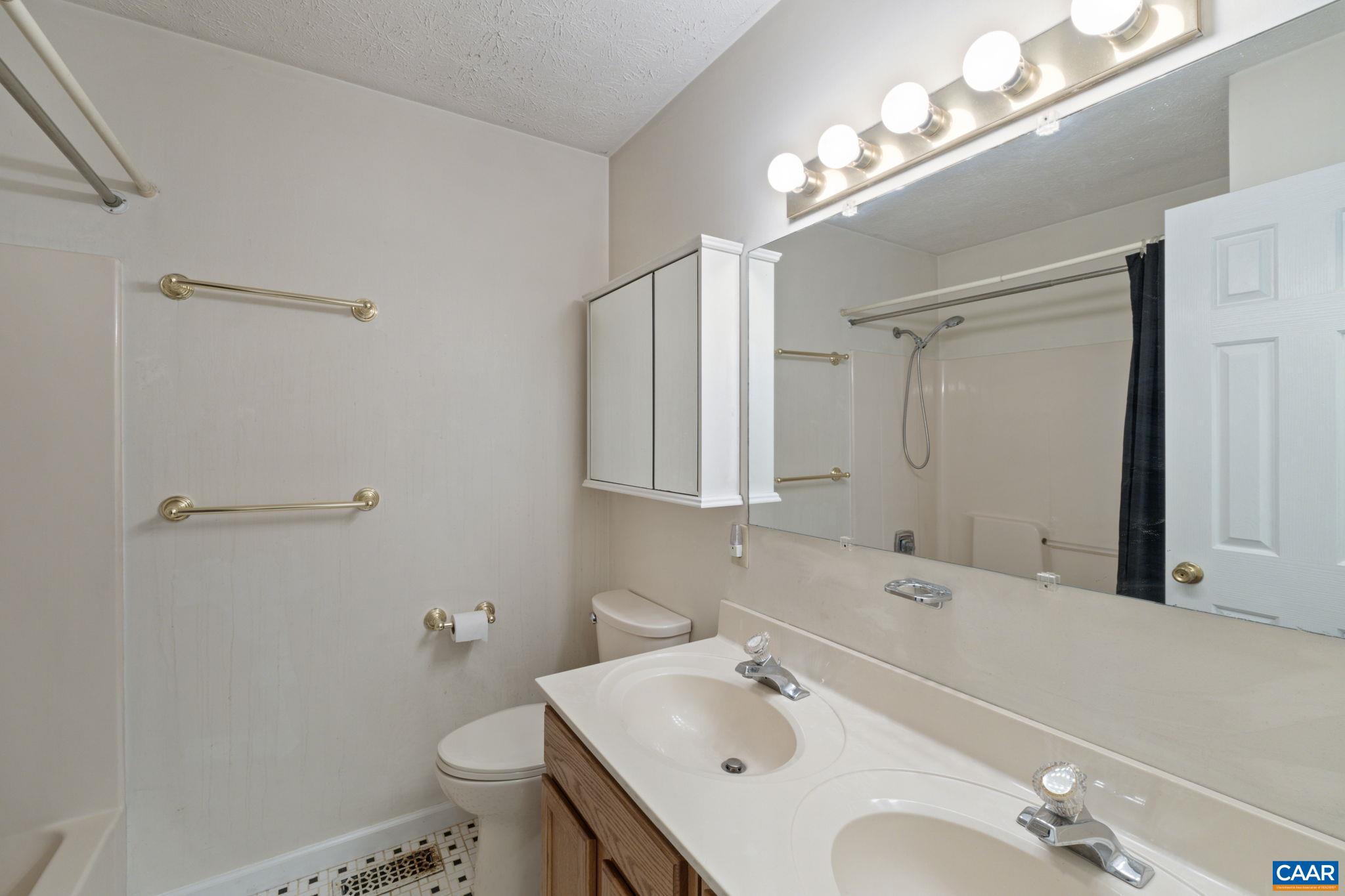 304 CORDELIA DR