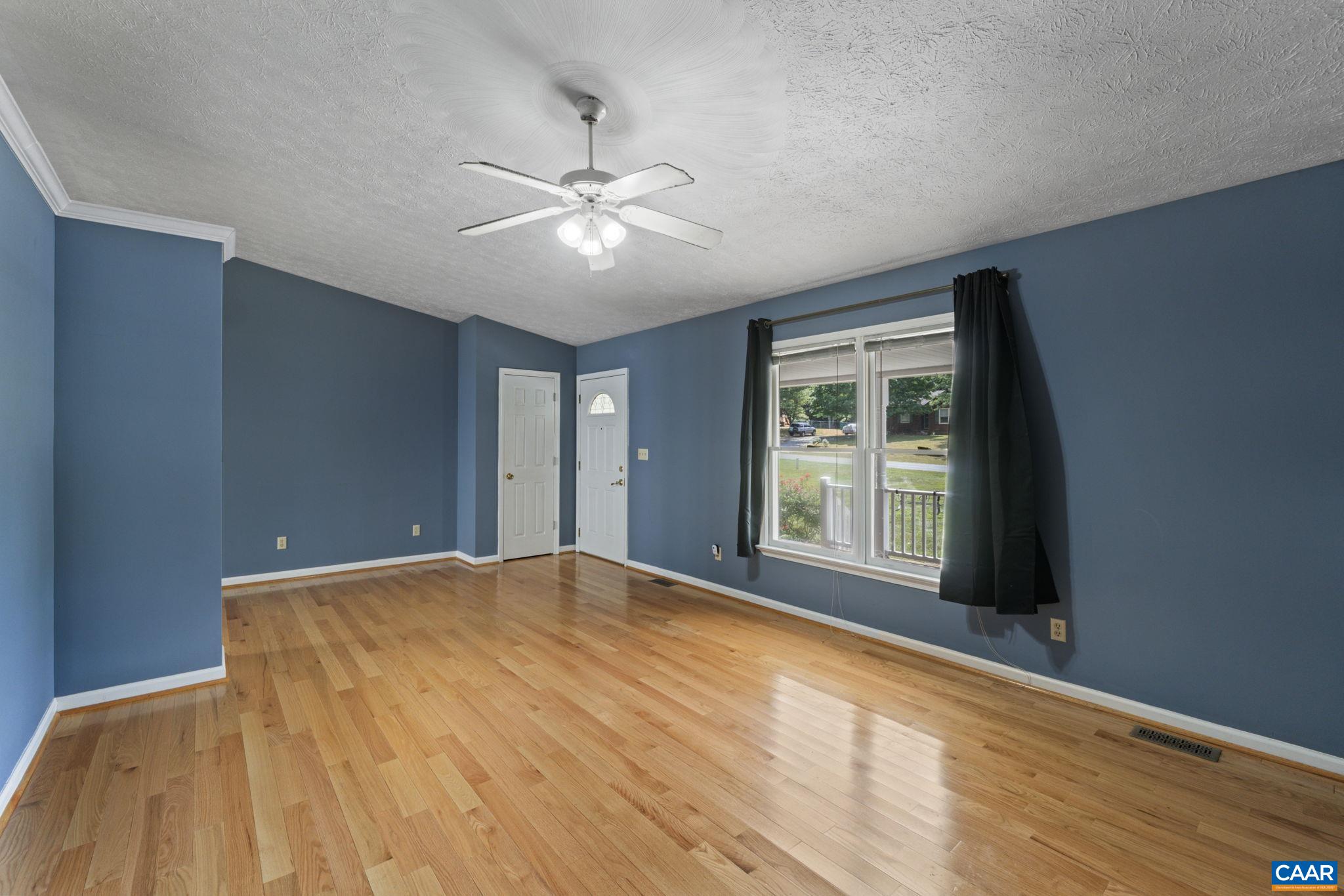 304 CORDELIA DR