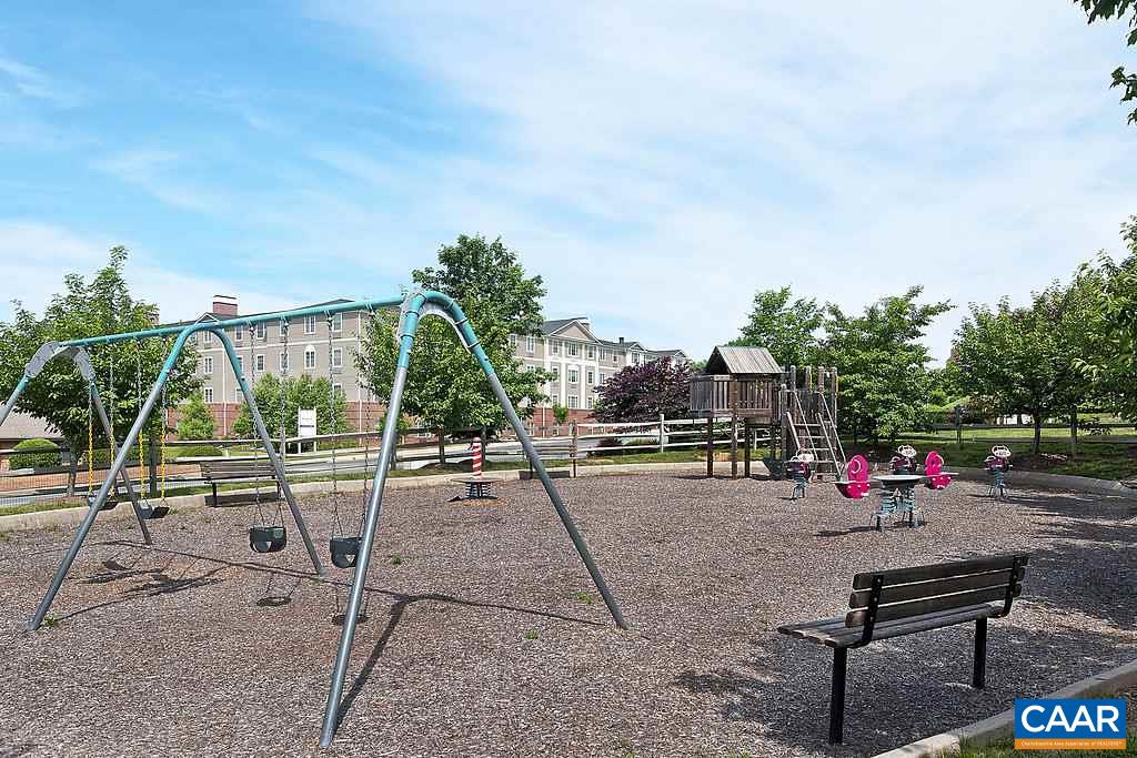 1035 WEYBRIDGE CT Unit: 205