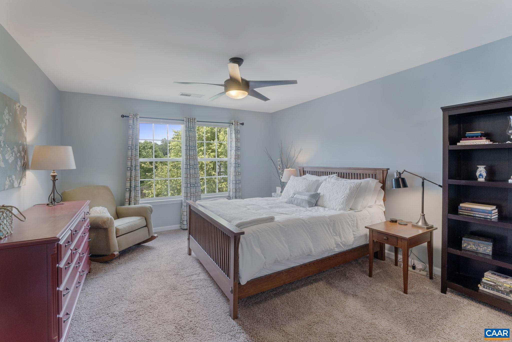 263 HOLLY HILL DR