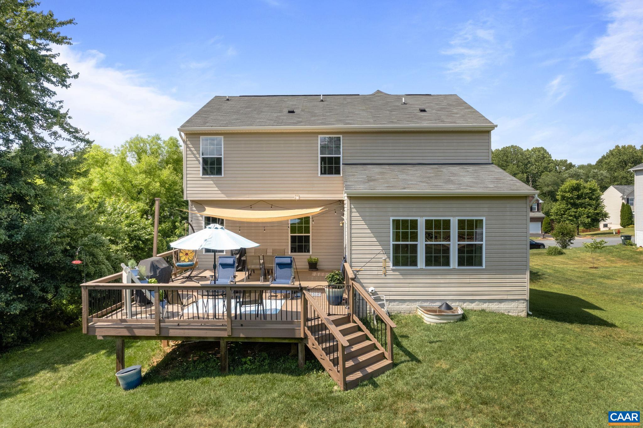 263 HOLLY HILL DR