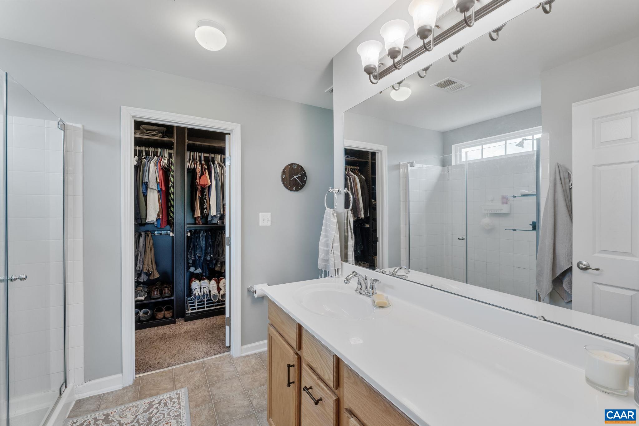263 HOLLY HILL DR