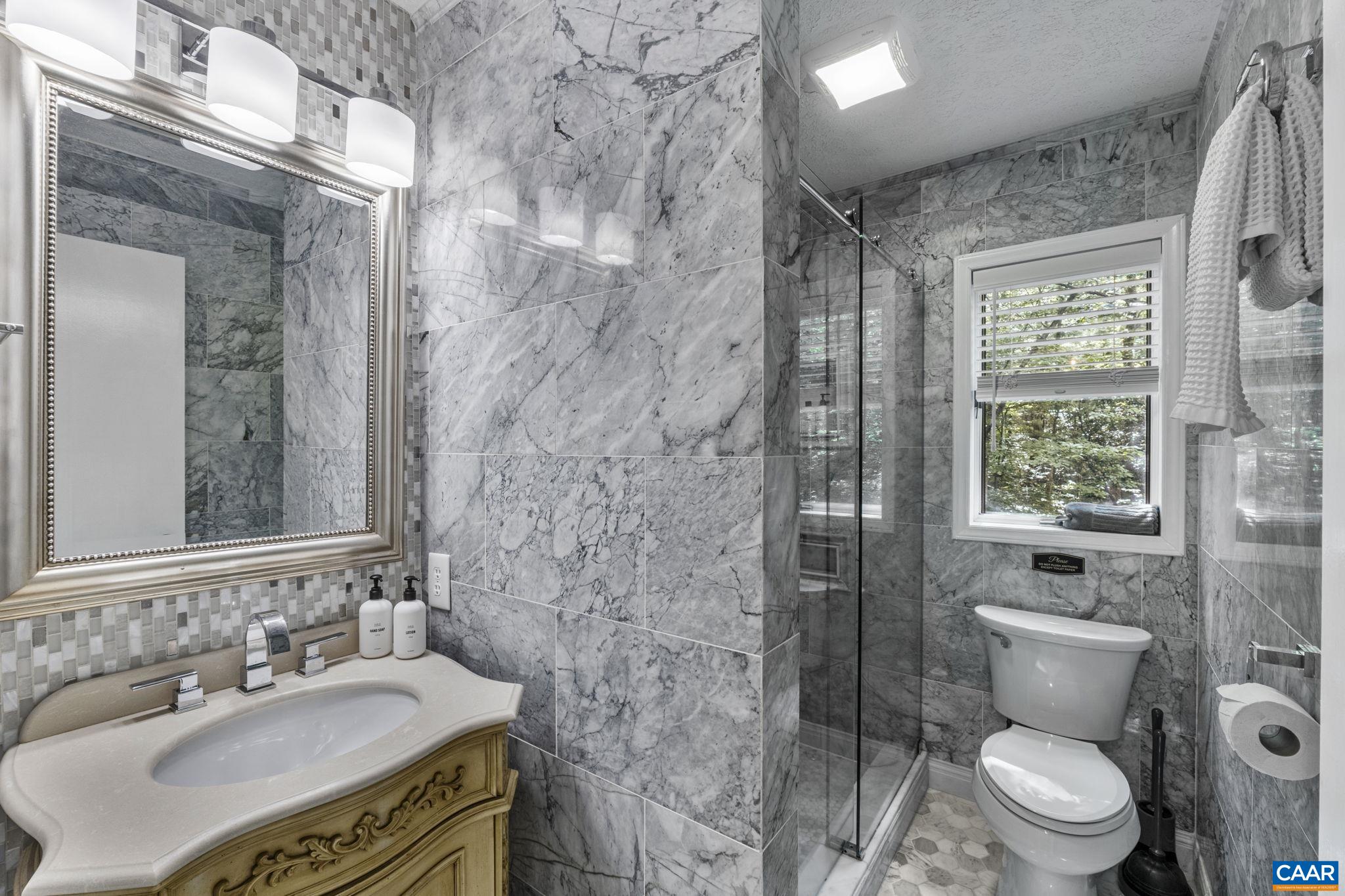 153 GUMTREE DR