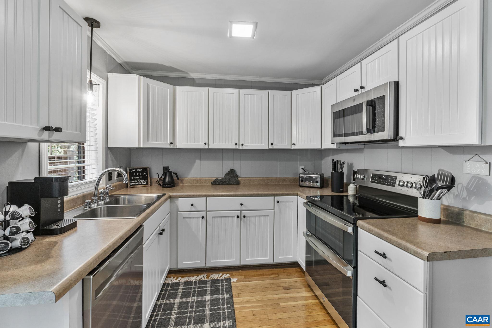 153 GUMTREE DR