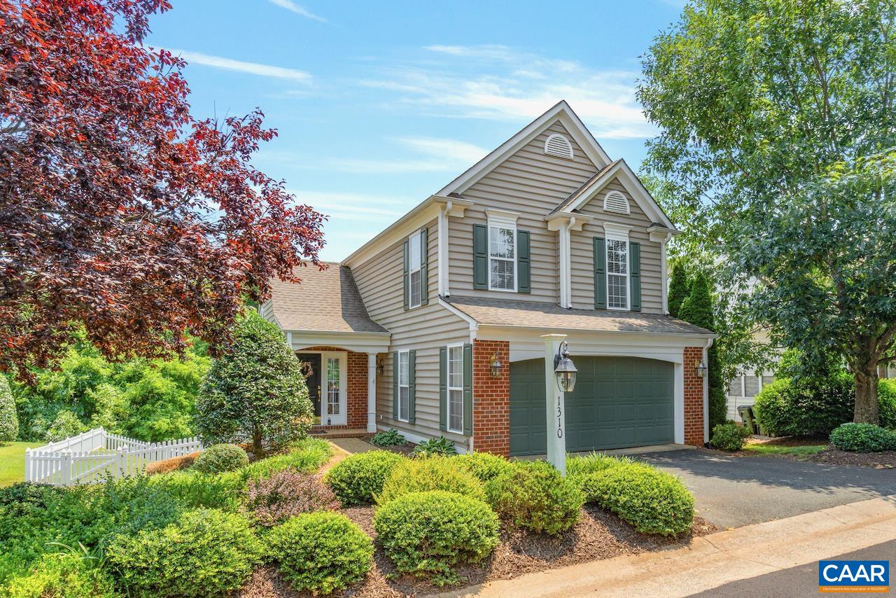 1310 COURTYARD DR