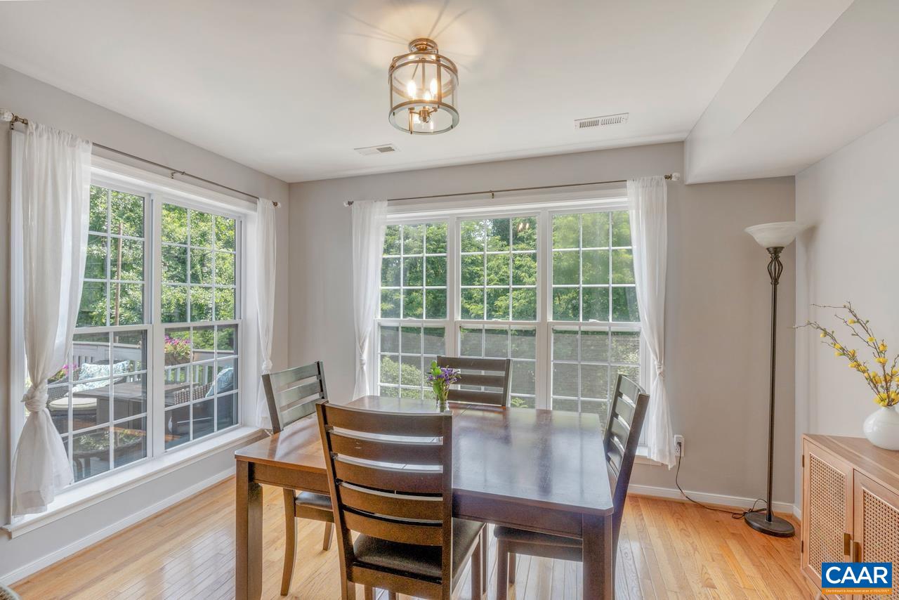 1310 COURTYARD DR