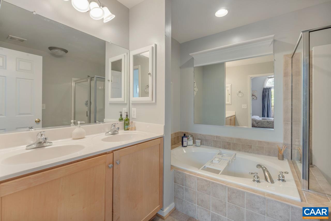 1310 COURTYARD DR