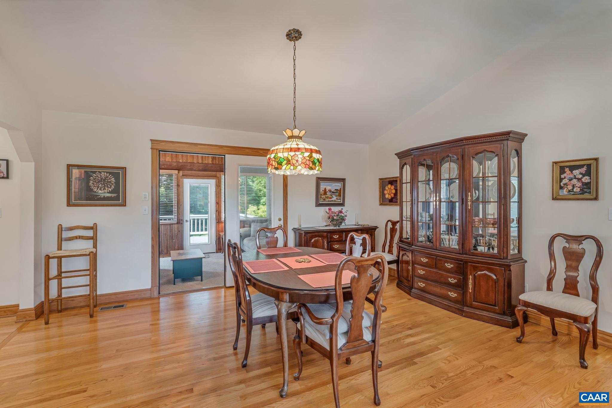 4 ASHTON RD