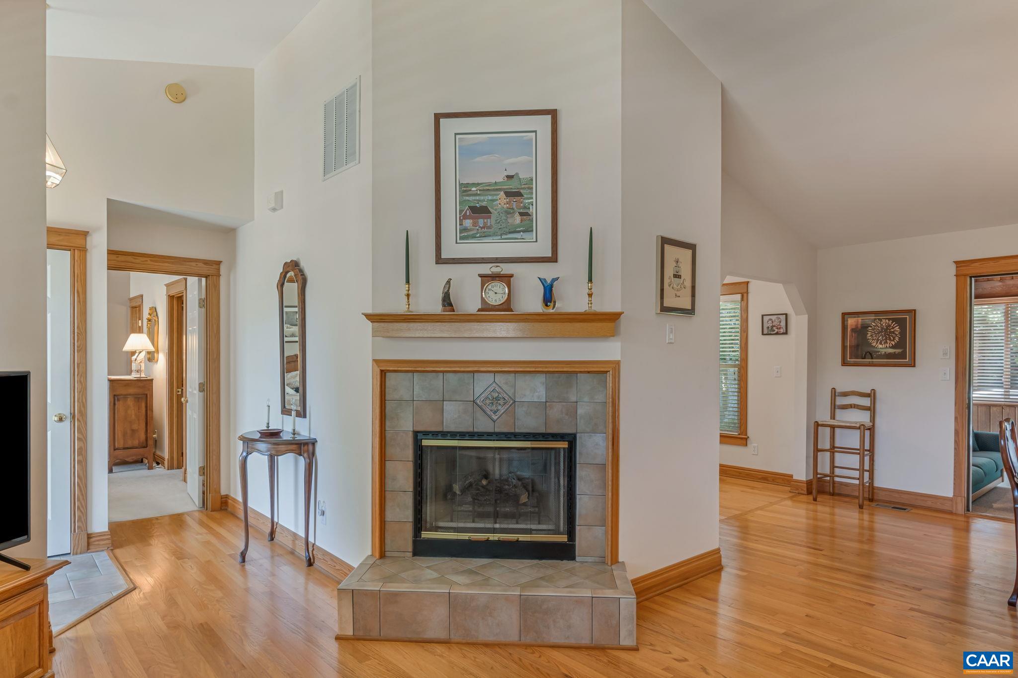 4 ASHTON RD