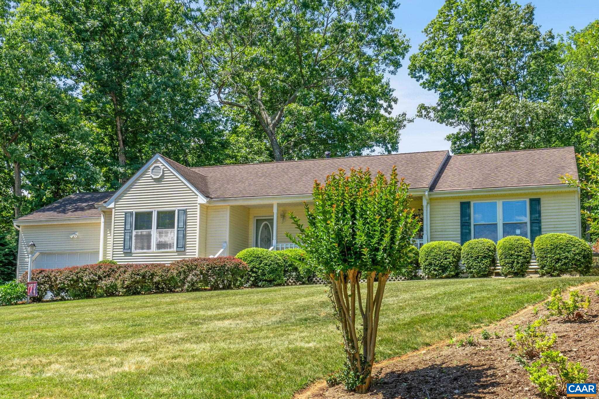 4 ASHTON RD