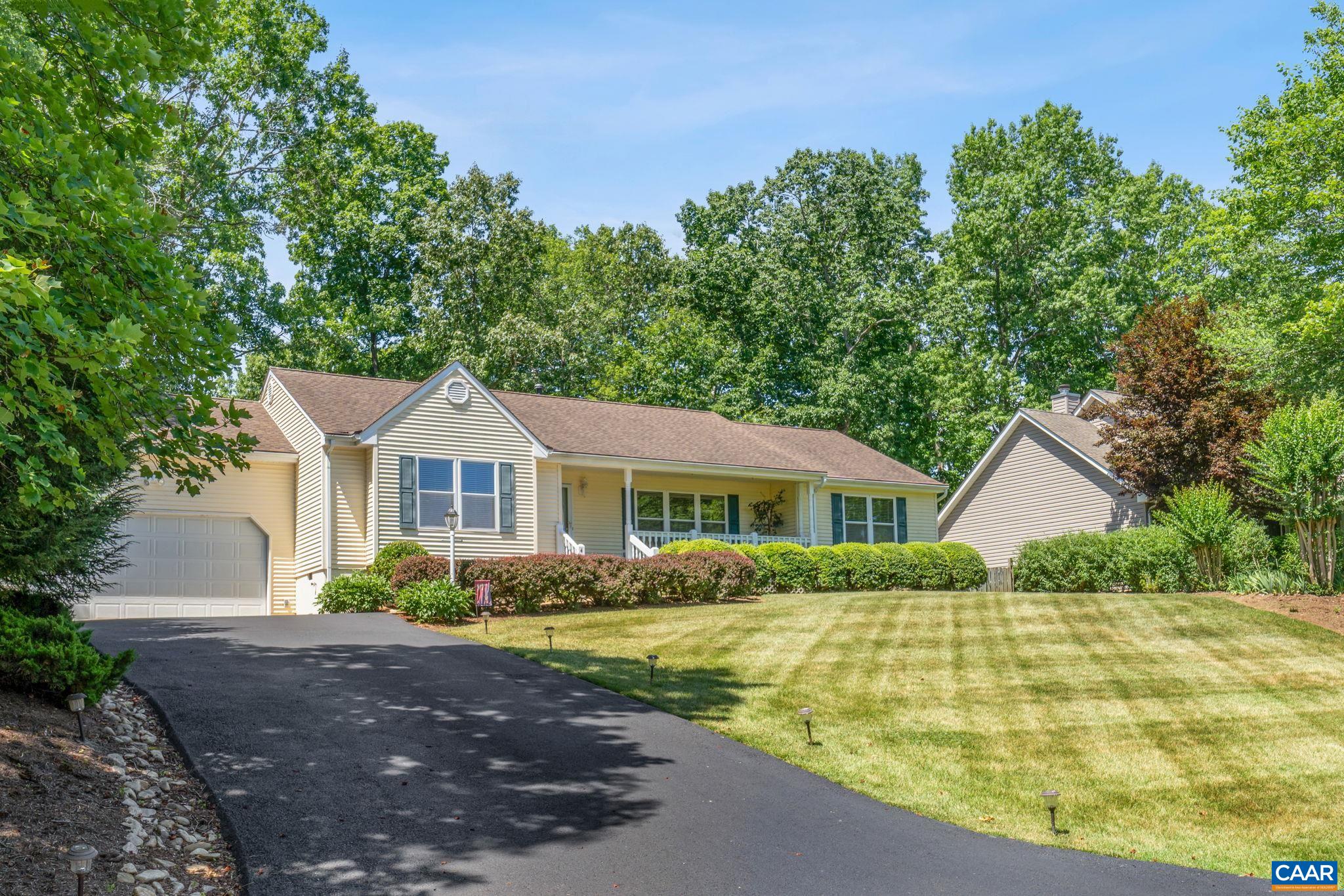 4 ASHTON RD