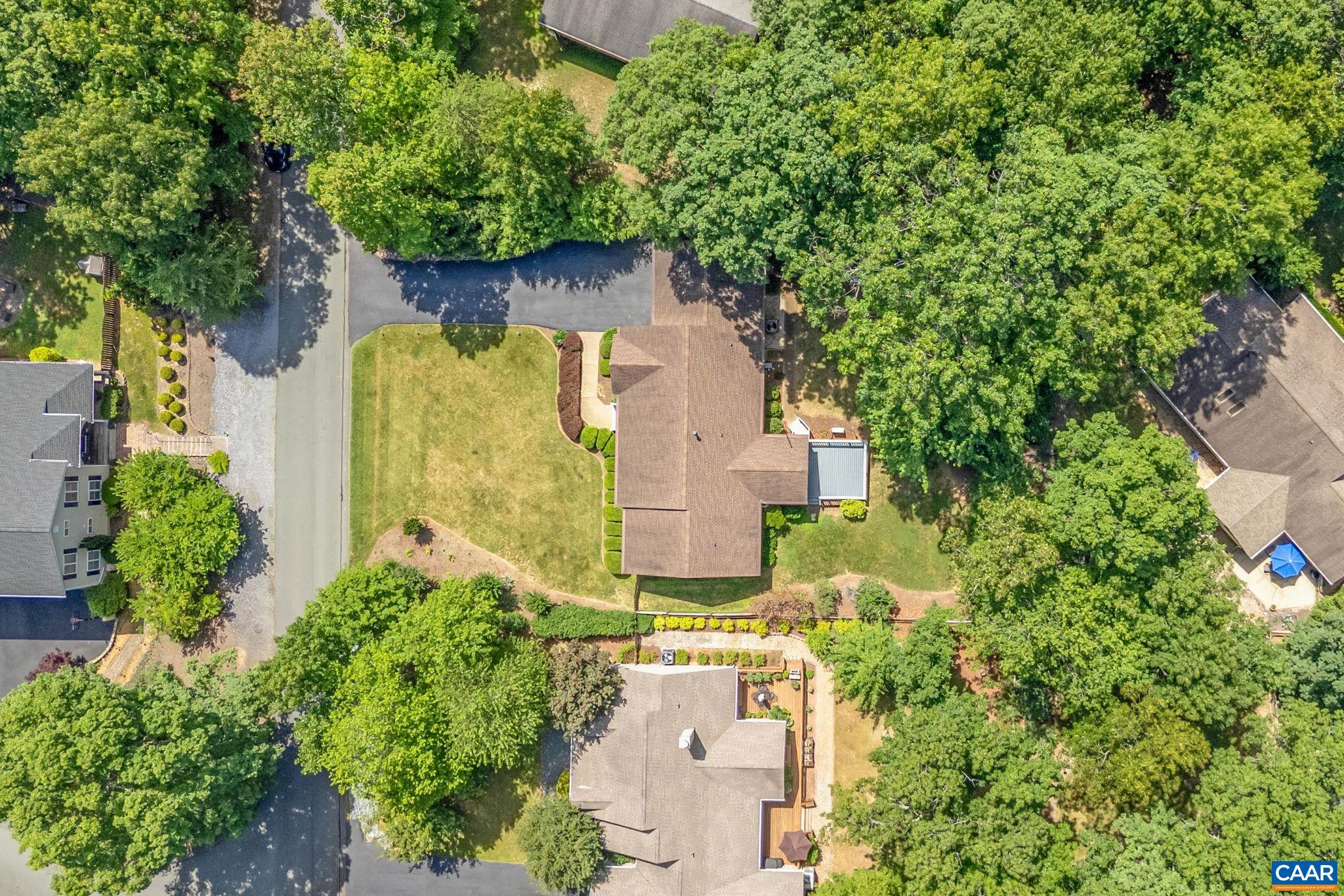 4 ASHTON RD