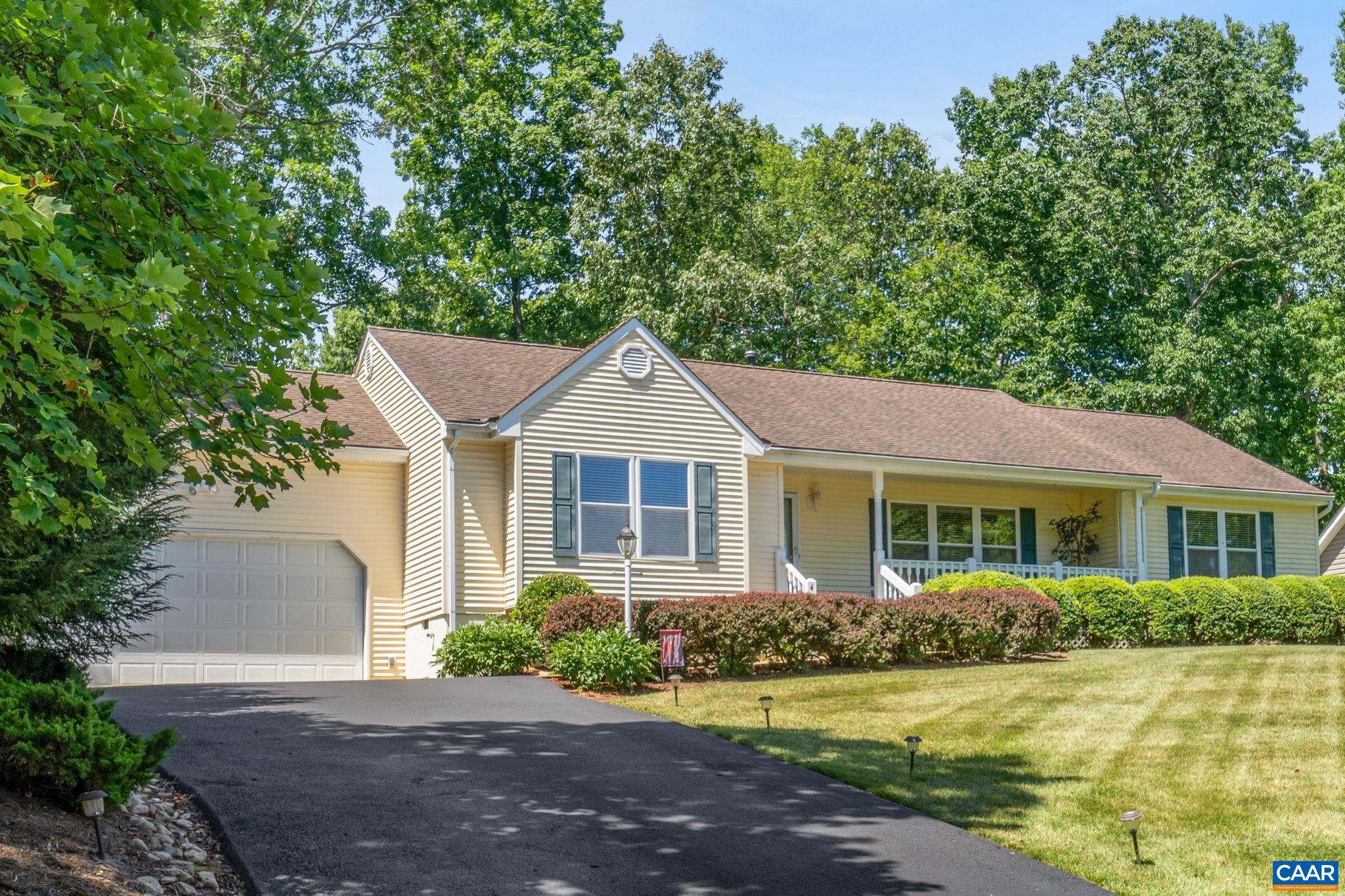4 ASHTON RD