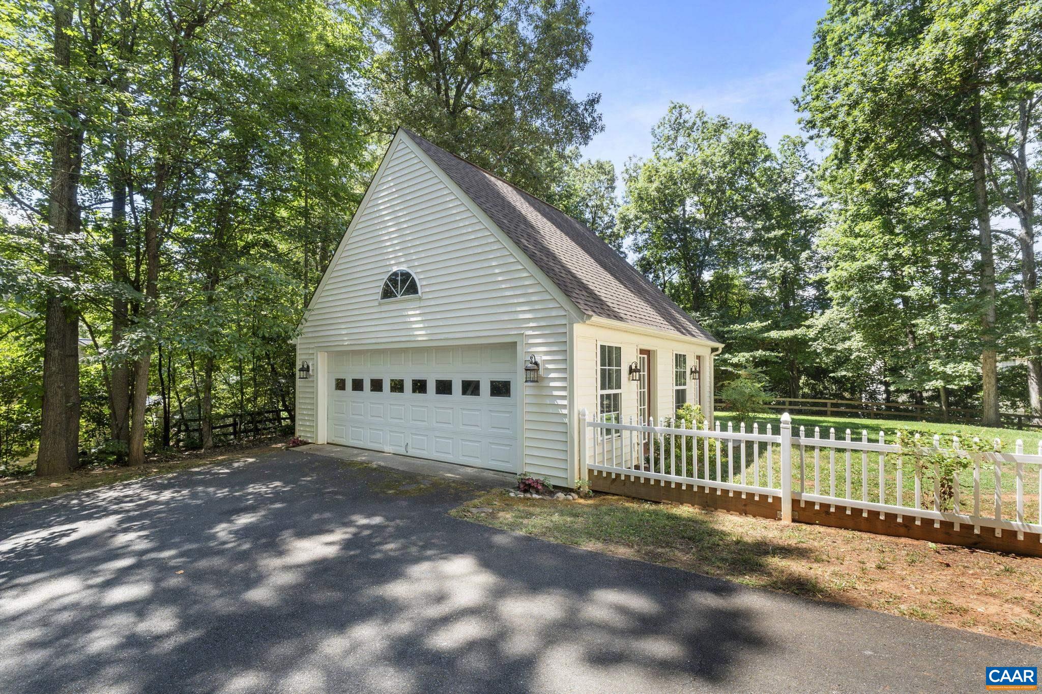 298 NORTHRIDGE RD