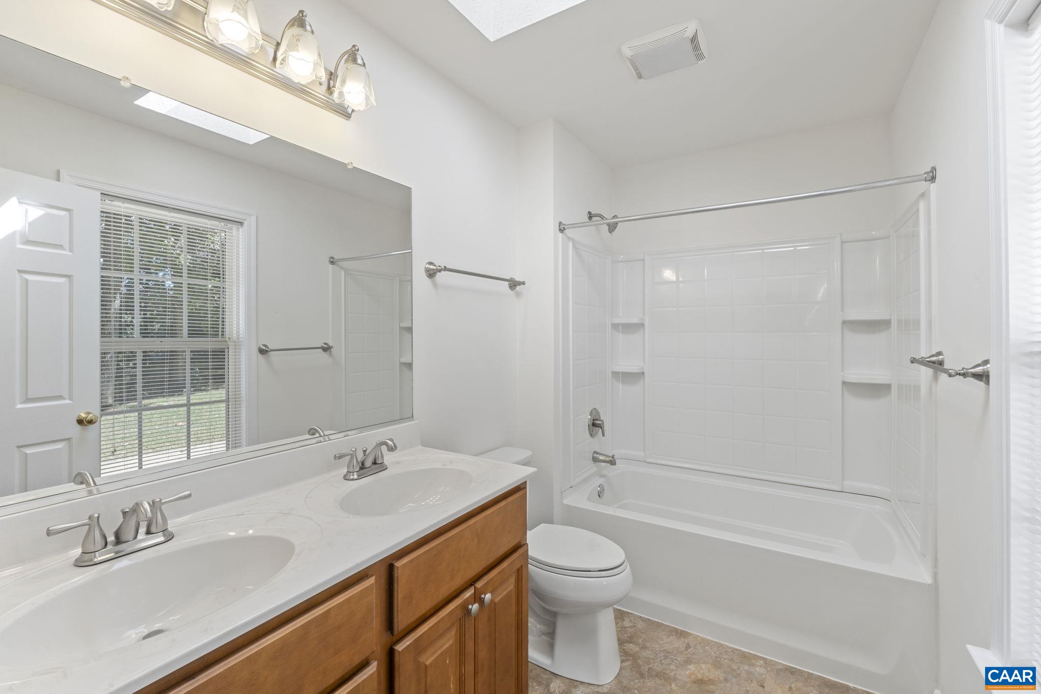 298 NORTHRIDGE RD