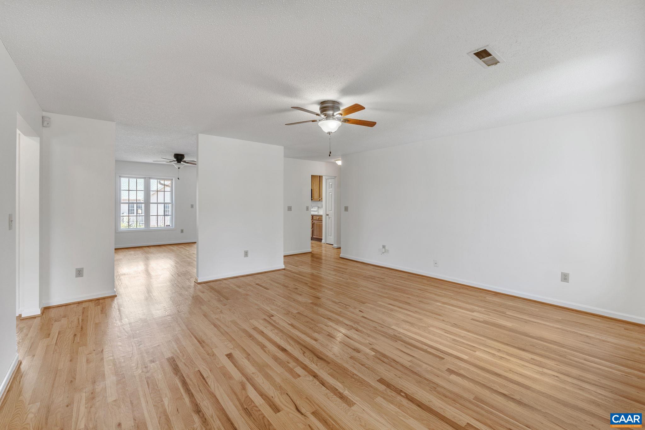 25 ENCHANTED VIEW CIR