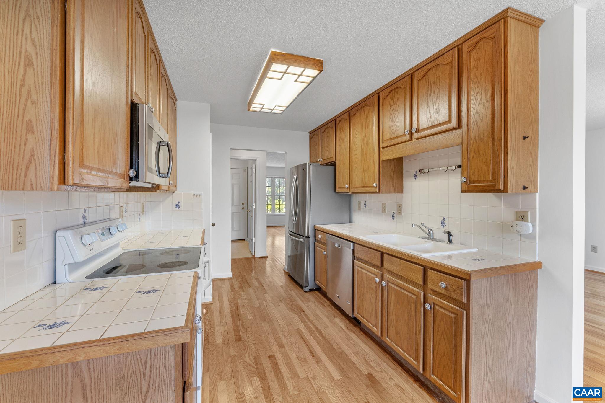 25 ENCHANTED VIEW CIR