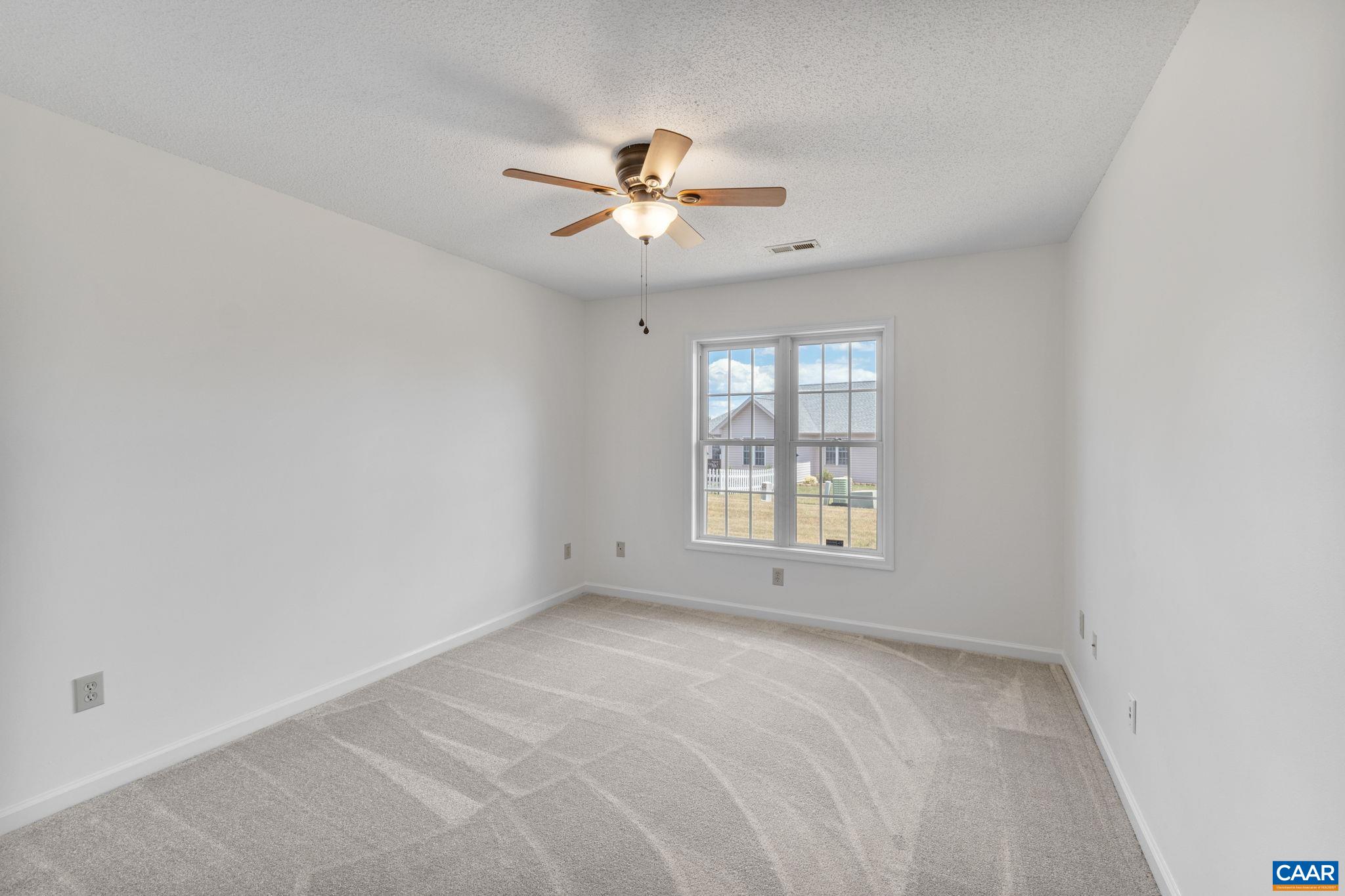 25 ENCHANTED VIEW CIR