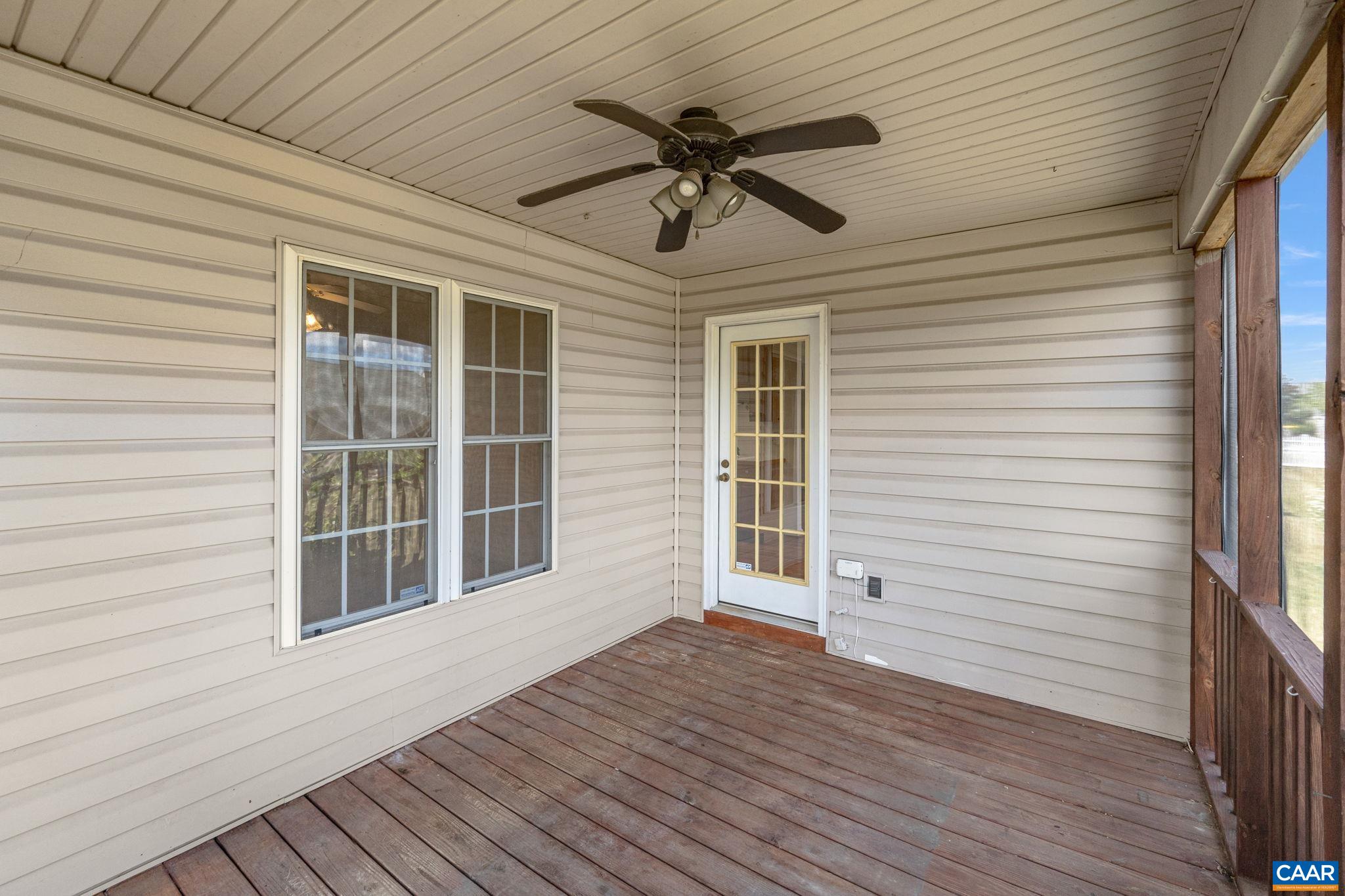25 ENCHANTED VIEW CIR