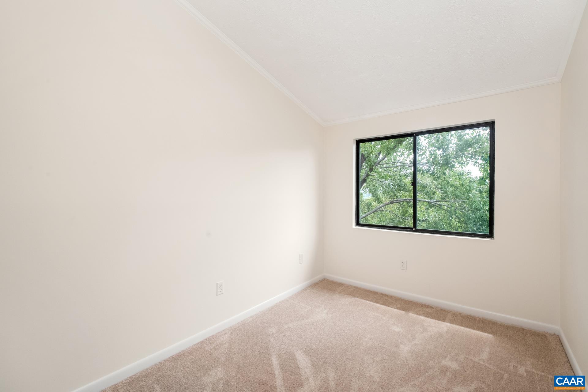 116 TURTLE CREEK RD Unit: 11