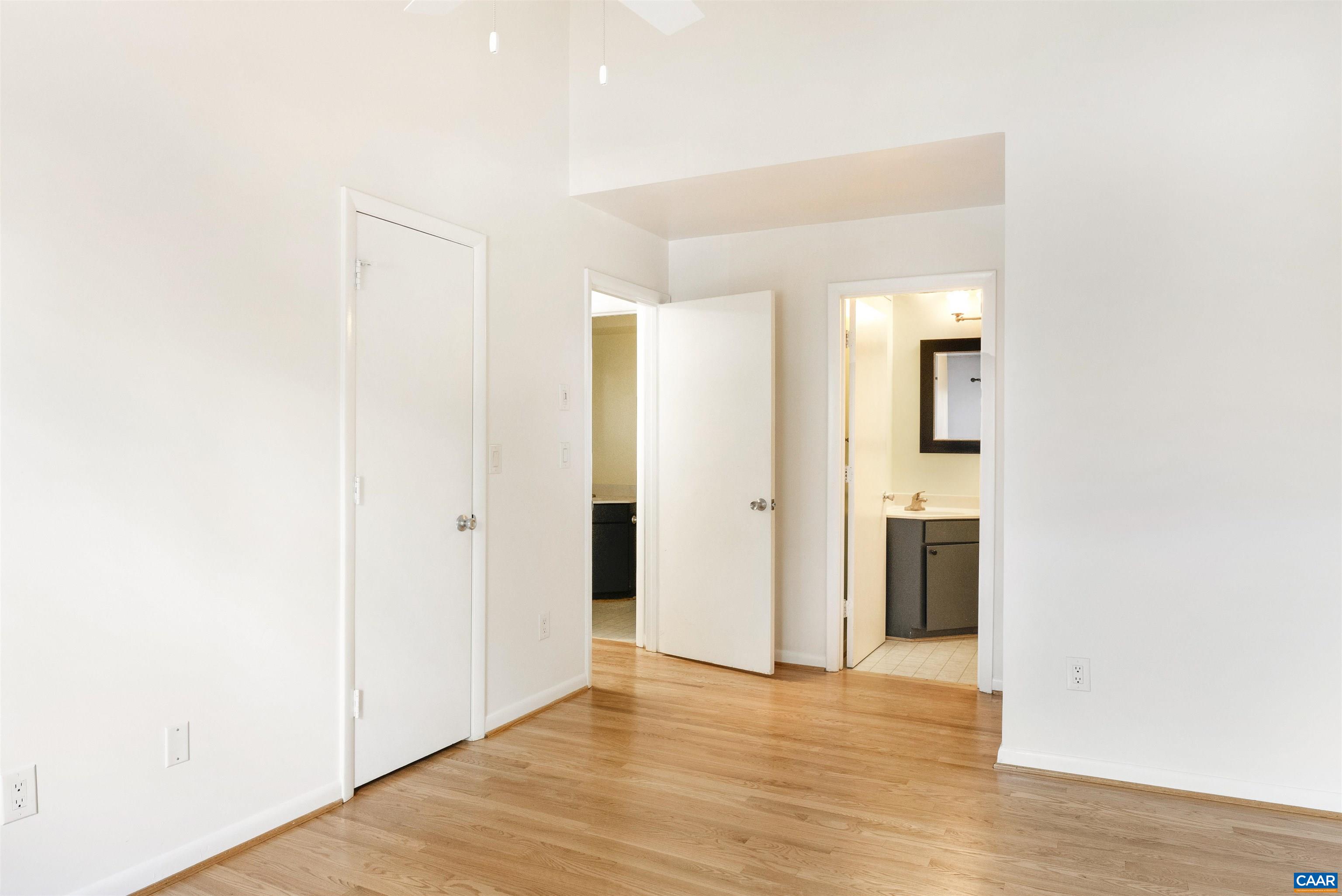 127 TURTLE CREEK RD Unit: 12