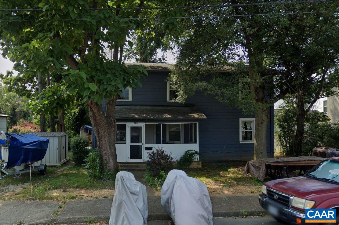 808 HENRY AVE