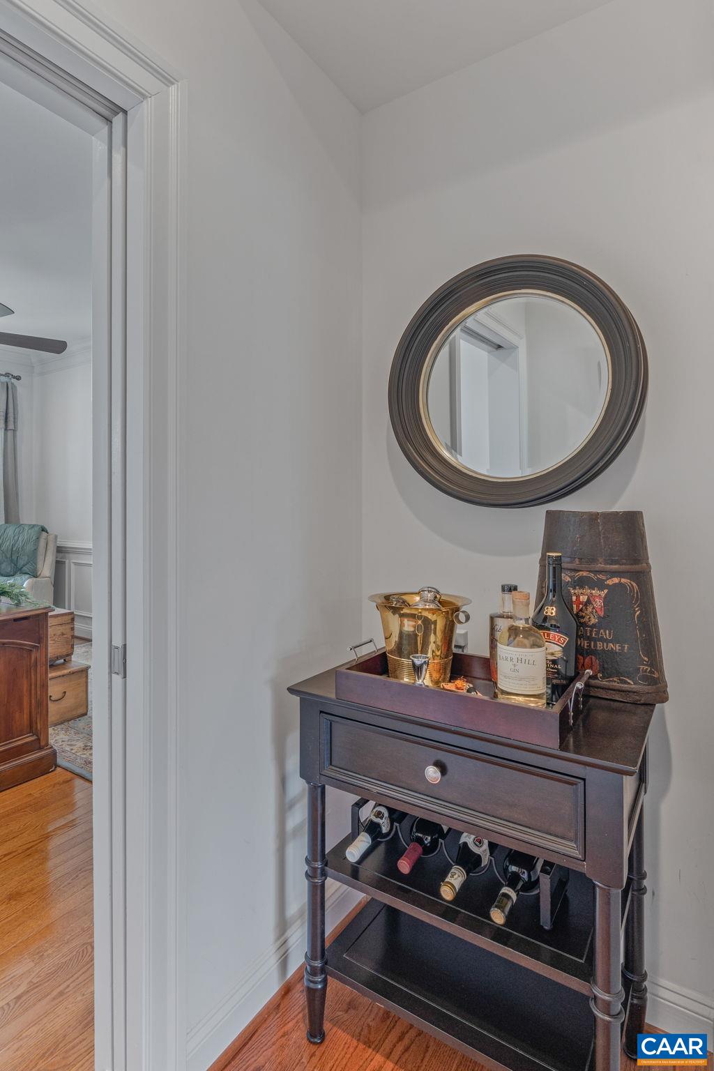 2616 LAVACA CT
