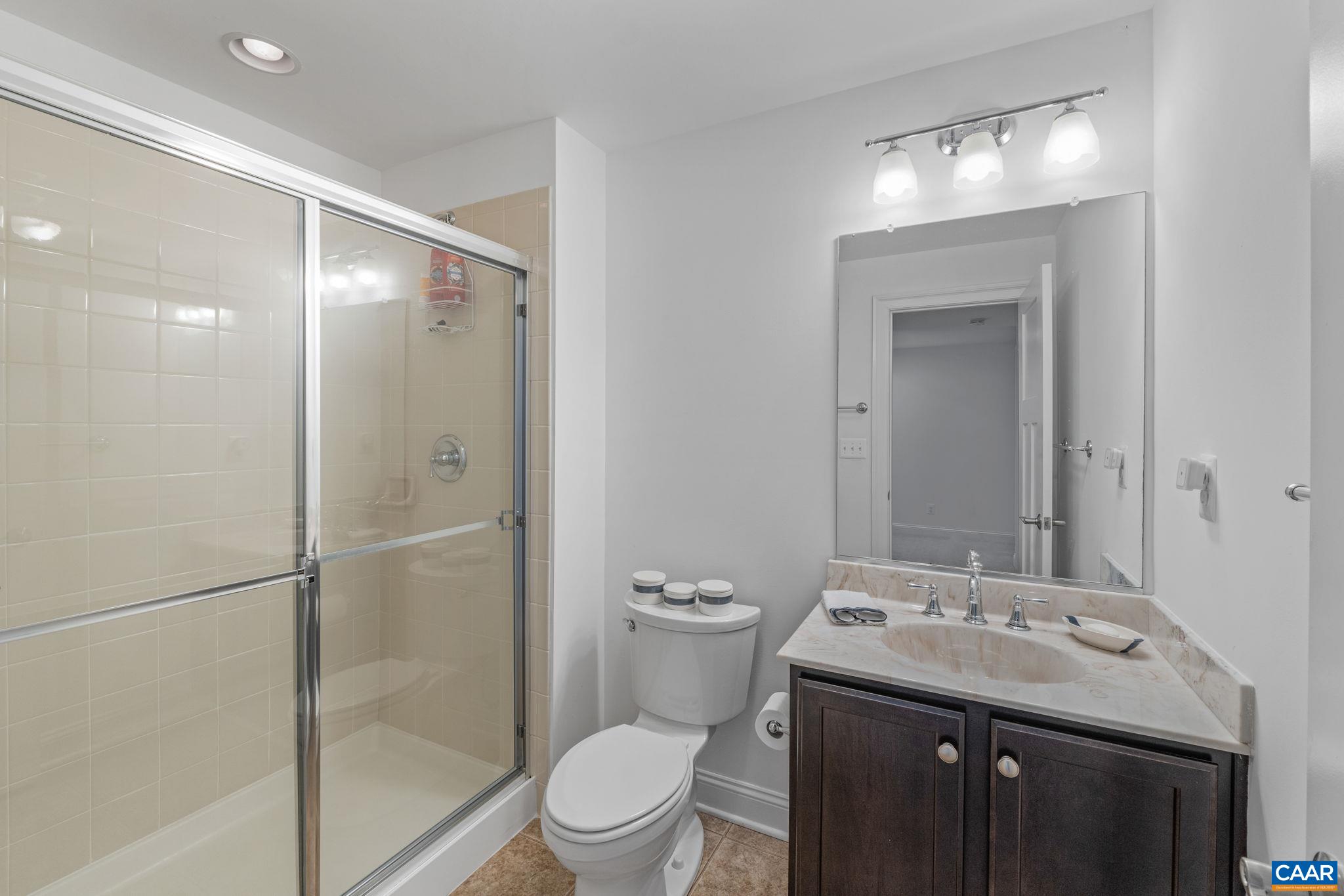 2616 LAVACA CT
